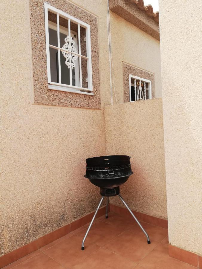 Bungalow Junto A La Piscina, Gran Alacant Santa Pola Eksteriør bilde
