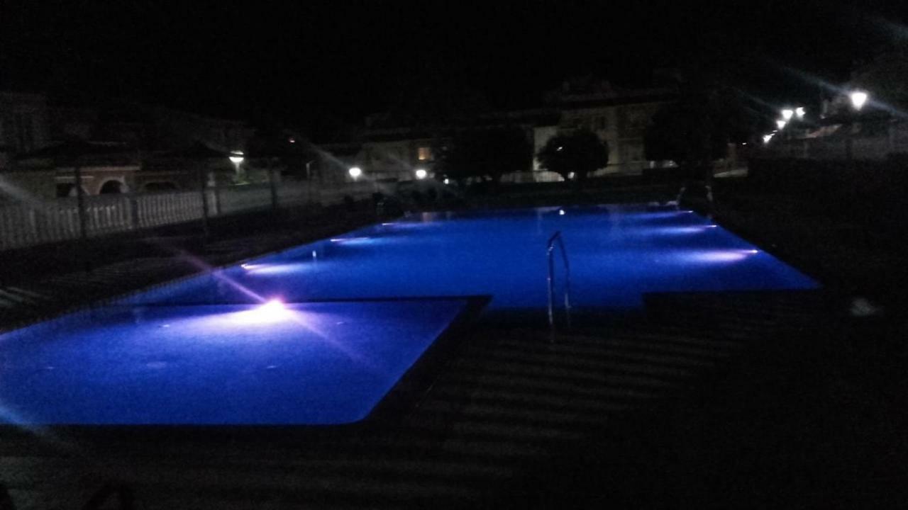 Bungalow Junto A La Piscina, Gran Alacant Santa Pola Eksteriør bilde